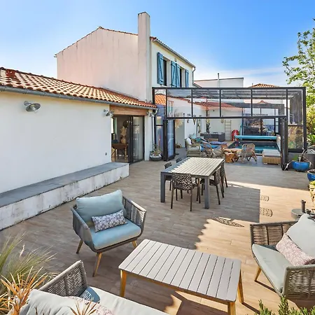 La Basse Menantie - De Gamme & Spacieuse ヴィラ