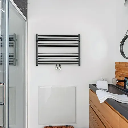 La Basse Menantie - De Gamme & Spacieuse ヴィラ