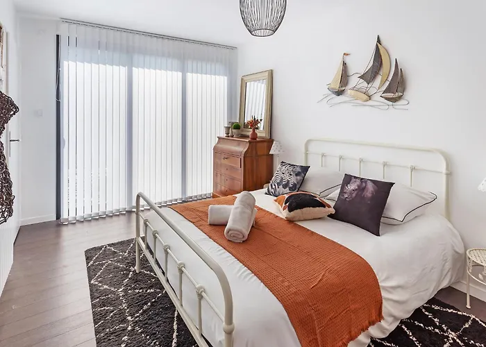 Villa La Basse Menantie - De Gamme & Spacieuse *