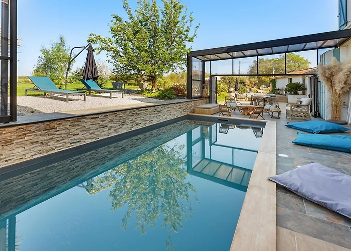 Villa La Basse Menantie - De Gamme & Spacieuse Pont-Saint-Martin